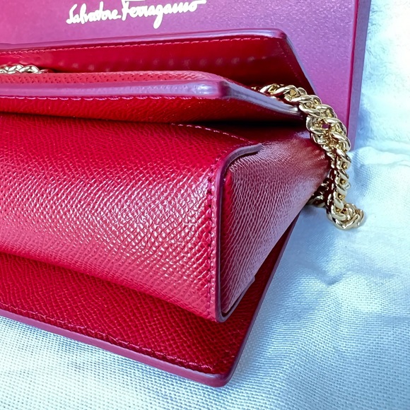 Authentic Brand New Handbag from Salvatore Ferragamo!!! - Picture 4 of 11